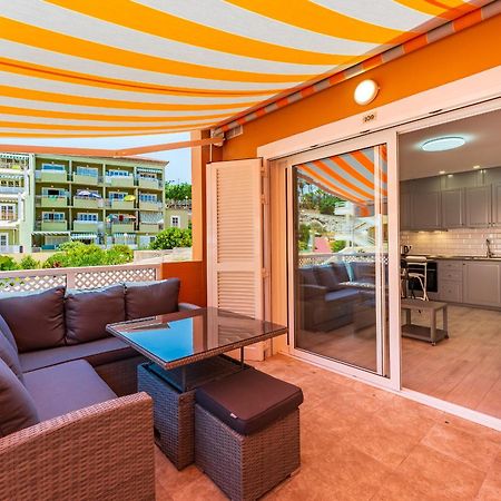 Apartment In The Orlando Complex Адехе Екстериор снимка